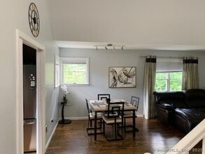 81 The Meadows in Enfield, CT - Building Photo - Building Photo