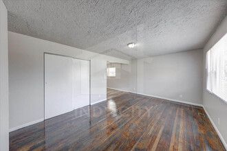 1801 S Drexel Ave in Indianapolis, IN - Foto de edificio - Building Photo