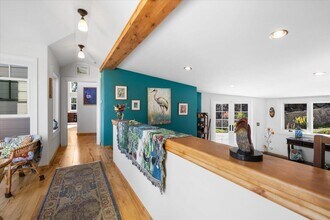 2700 E Main St in Ashland, OR - Foto de edificio - Building Photo