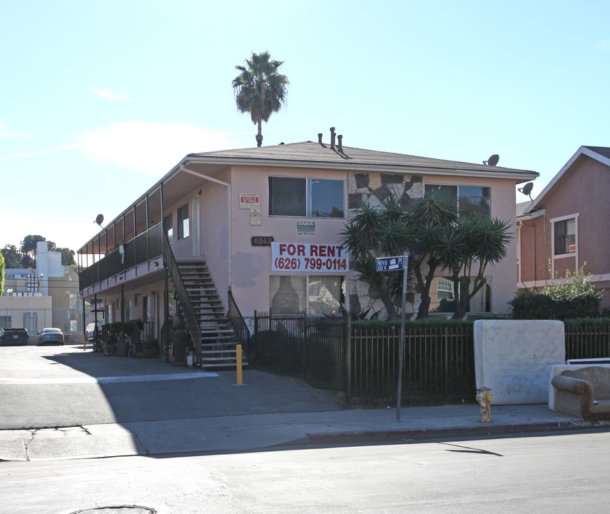 6042 Fayette St in Los Angeles, CA - Building Photo