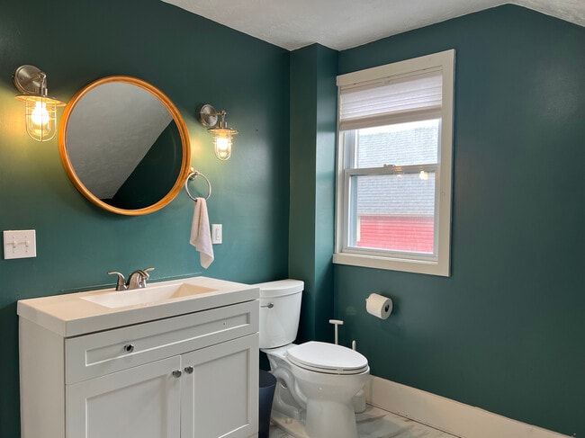 538 Webster St in Traverse City, MI - Building Photo - Building Photo