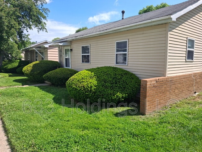 139 Shadoway Dr in East Peoria, IL - Building Photo - Building Photo