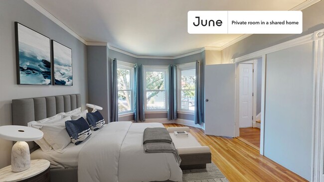 property at 53 Saunders St