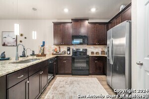 100 Hunter Ivy in San Antonio, TX - Building Photo - Building Photo