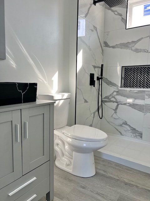 18 Dunreath St, Unit 1 in Boston, MA - Building Photo - Building Photo