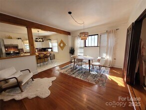718 Wood St in Statesville, NC - Building Photo - Building Photo