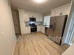 2512 Dukeland Dr in St. Louis, MO - Building Photo - Building Photo