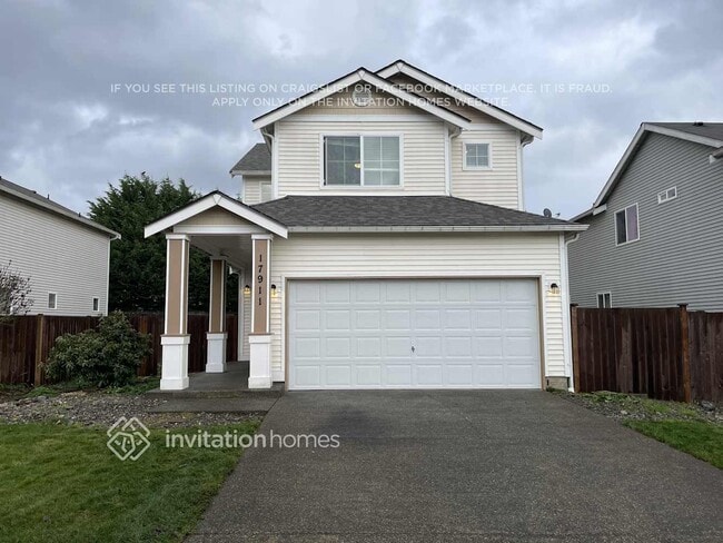 17911 36th Ave E in Tacoma, WA - Foto de edificio - Building Photo