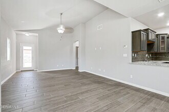 14185 Charles Pollock Ave in El Paso, TX - Building Photo - Building Photo