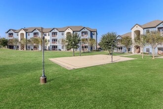 Residence at Eagle Pass Apartments in Eagle Pass, TX - Building Photo - Building Photo