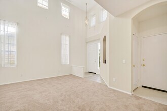 660 Camino de la Luz in Thousand Oaks, CA - Building Photo - Building Photo