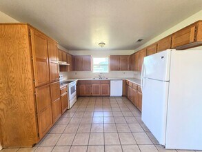 1007 Cherokee Trail in Kempner, TX - Building Photo - Building Photo