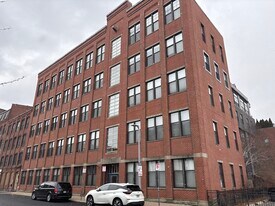 27 Wareham St in Boston, MA - Building Photo