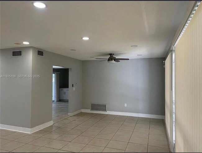 10324 NW 3 St in Plantation, FL - Building Photo - Building Photo