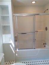 110 Fennell St-Unit -B in Skaneateles, NY - Building Photo - Building Photo