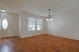 8320 Seven Oaks Ln in Denton, TX - Building Photo - Building Photo