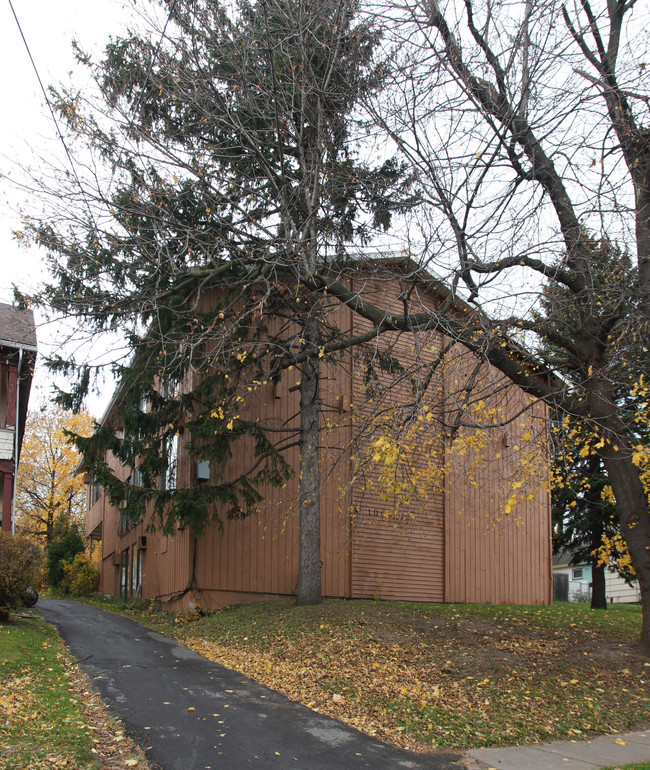 1004 First North St in Syracuse, NY - Building Photo - Building Photo