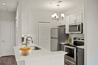 Cambridge Apartments in Raleigh, NC - Building Photo - Building Photo