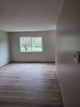 518 Century Ln in Holland, MI - Building Photo - Building Photo