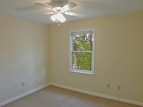 WHITEHALL LANDING in Athens, GA - Building Photo - Interior Photo