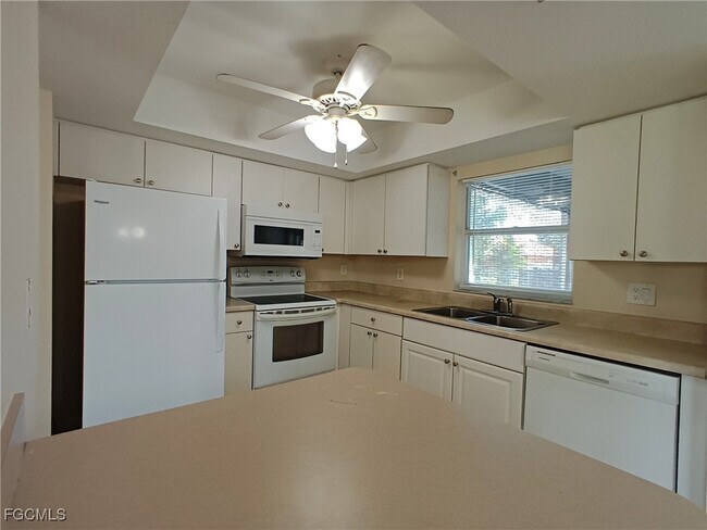 property at 1138 SE 19th Ln