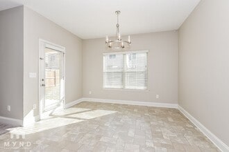 64 Castlemoor Loop in Adairsville, GA - Building Photo - Building Photo