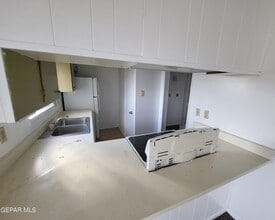201 Moon River St in El Paso, TX - Building Photo - Building Photo