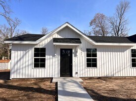 1109-1109 E 34th St in Joplin, MO - Building Photo