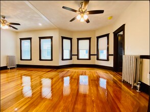 85 Albion St, Unit 1 in Medford, MA - Building Photo - Building Photo