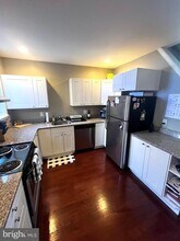 619 E Flora St in Philadelphia, PA - Building Photo - Building Photo