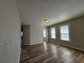 15 Edmonds St in Rochester, NY - Building Photo