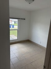 4930 NW 85th Terrace in Lauderhill, FL - Building Photo - Building Photo