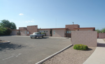 120 W Drachman St in Tucson, AZ - Foto de edificio - Building Photo