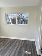 3760 NW 13th Pl in Miami, FL - Building Photo - Building Photo