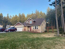 7888 Crystal Manor Ln NW in Silverdale, WA - Building Photo