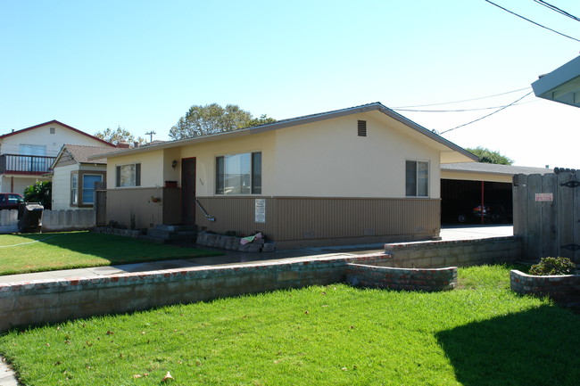 235 Clay St in Salinas, CA - Building Photo - Building Photo