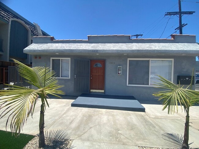 1415 Centinela Ave in Santa Monica, CA - Building Photo - Building Photo