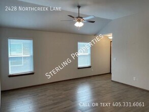 2428 Northcreek Ln in Oklahoma City, OK - Building Photo - Building Photo