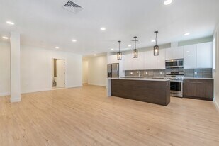 3510 Bergenline Ave in Union City, NJ - Building Photo