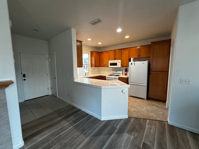 2633 Barndance Ln in Santa Rosa, CA - Building Photo - Building Photo
