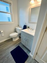 796 Branch Ave in Providence, RI - Foto de edificio - Building Photo