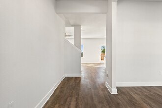 3000 Rachel Pl in Southport, FL - Building Photo - Building Photo