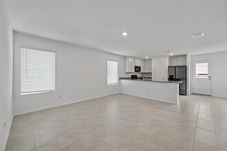 1628 Dora Dr in Fort Worth, TX - Building Photo - Building Photo
