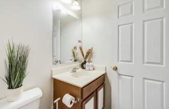 154 Flintstone Dr, Unit Luxury Basement in North East, MD - Building Photo - Building Photo