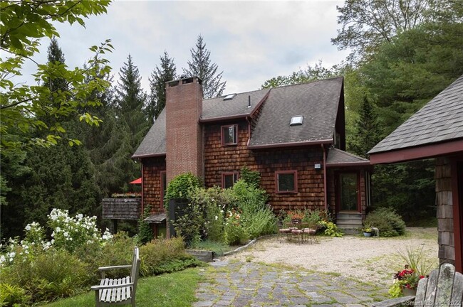 property at 233 Sharon-Goshen Turnpike