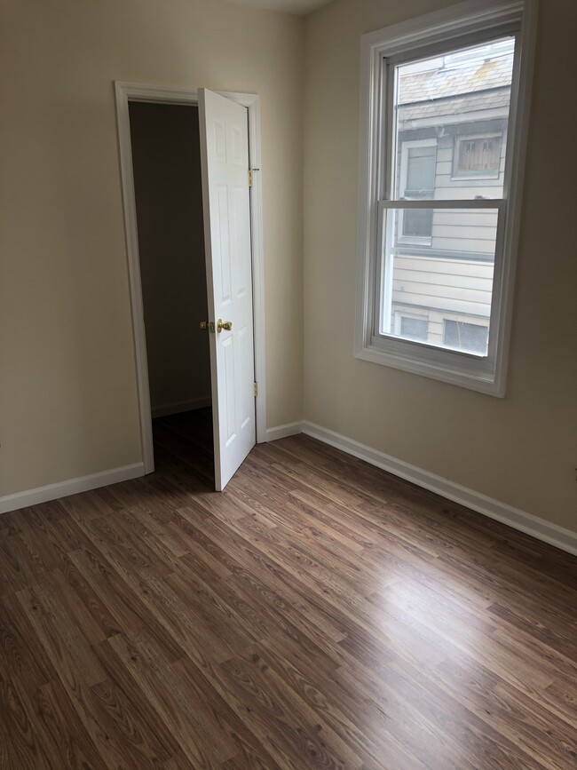 279 Osborne Ter in Newark, NJ - Building Photo - Building Photo