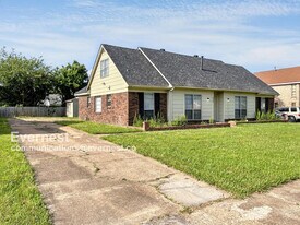 6630 Hampstead Cove in Memphis, TN - Building Photo