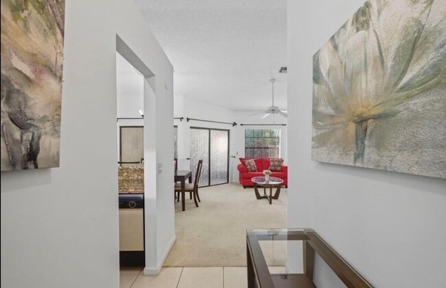 13526 Fountain View Blvd in Wellington, FL - Building Photo - Building Photo