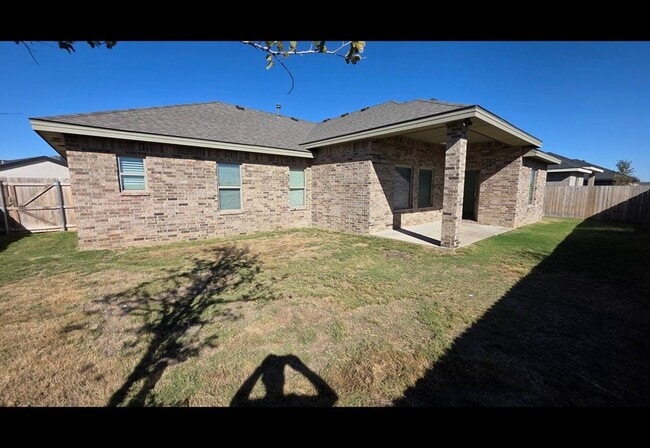 2504 Beachwood St in Midland, TX - Building Photo - Building Photo
