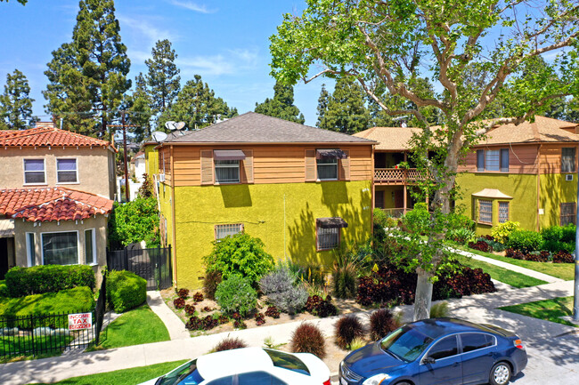 4253 Garthwaite Ave in Los Angeles, CA - Building Photo - Building Photo